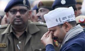 arvind kejriwal,delhi,dharna,cm  రెండోసారి సీఎం అయినా.. తీరు మారలేదు..!!